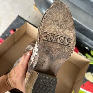 Corral Distressed Brown Western Boots